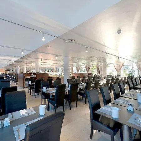 Apartahotel Eix Platja Daurada & 4*