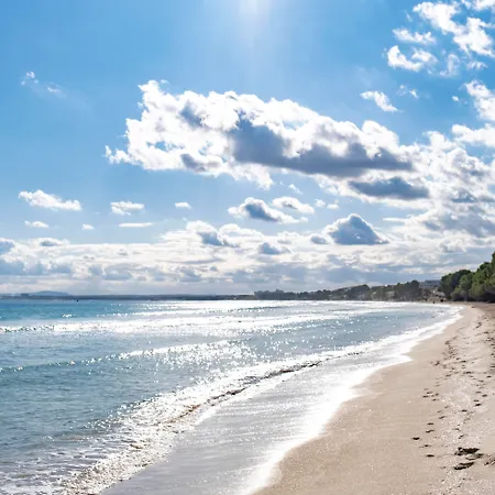 Apartahotel Eix Platja Daurada &