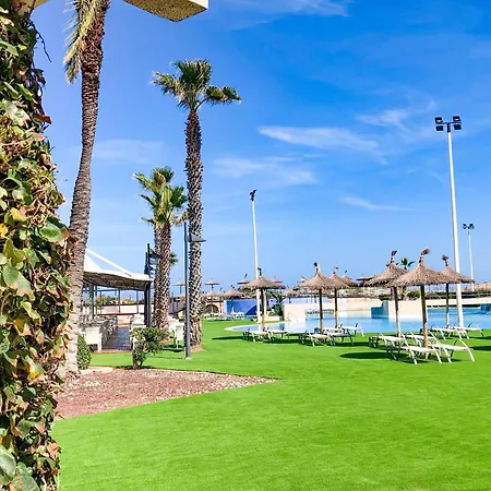 Apartahotel Eix Platja Daurada & 4*